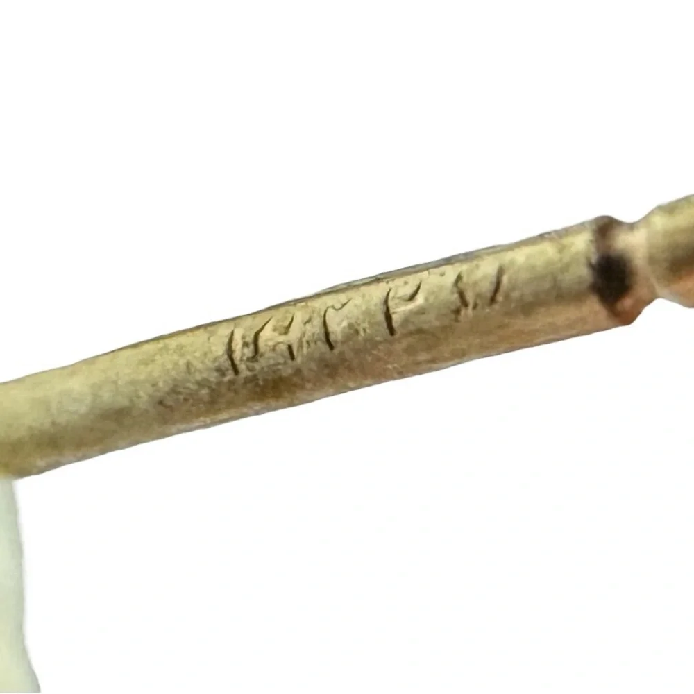 Stunning 1950’s Rose Carved Genuine Ivory 14kt Gold Post Earrings - Picture 9 of 10
